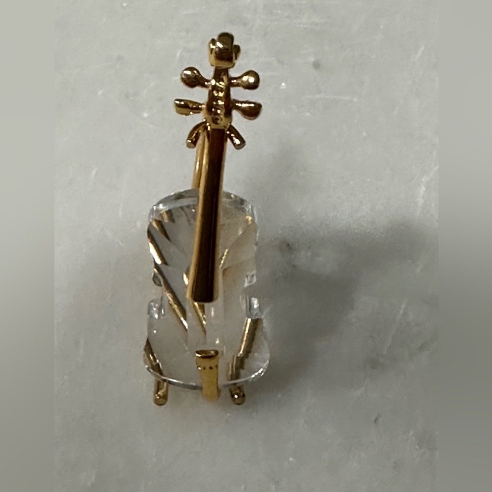 Swarovski instrument